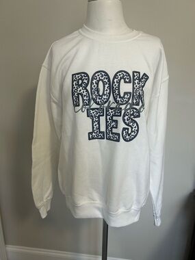 White 'ROCKIES’ Colorado Graphic Crewneck Sweatshirt. New W/O tags.